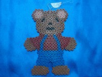 /album/perles-hama-animaux/ourson-habille-jpg/